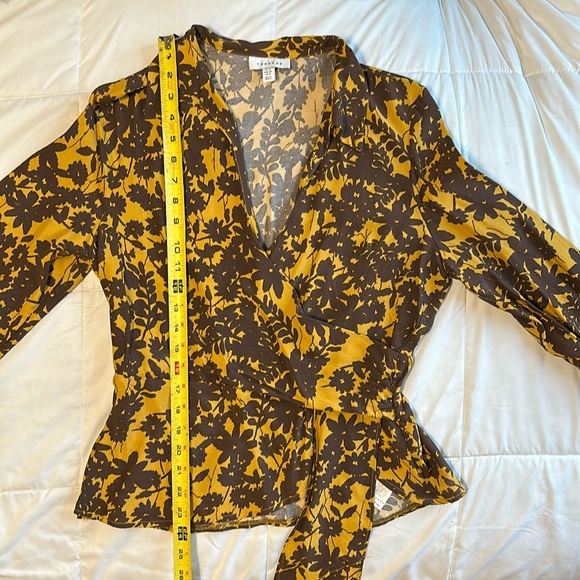 TopShop Floral Jacquard Top Yellow & Brown Blouse  - Size 8 - Picture 7 of 7